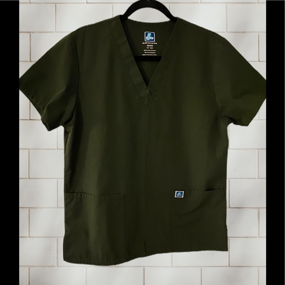 REDUCED Adar Green Scrub Top Sz XS